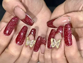 YUI nail 1